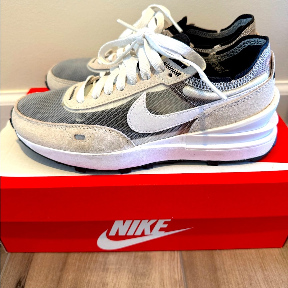 Nike Waffle Mesh Summit White